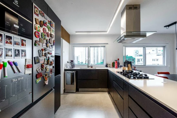 Apartamento reformado em localização privilegiada
