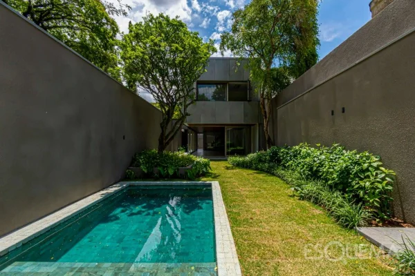 Casa com projeto assinado no Jardim Europa