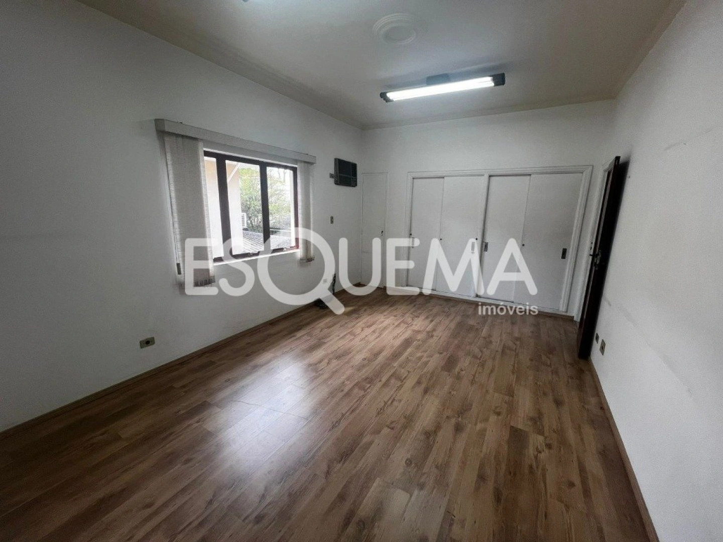 Casa comercial no Jardim América - Imagem 13