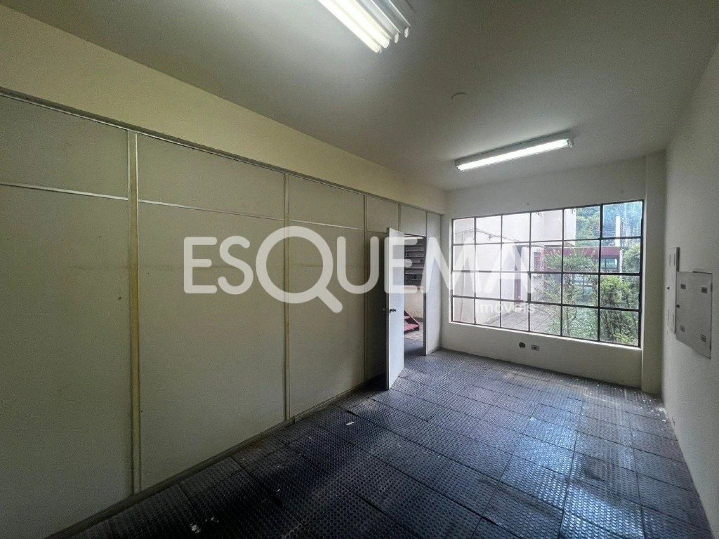Casa comercial no Jardim América - Imagem 3