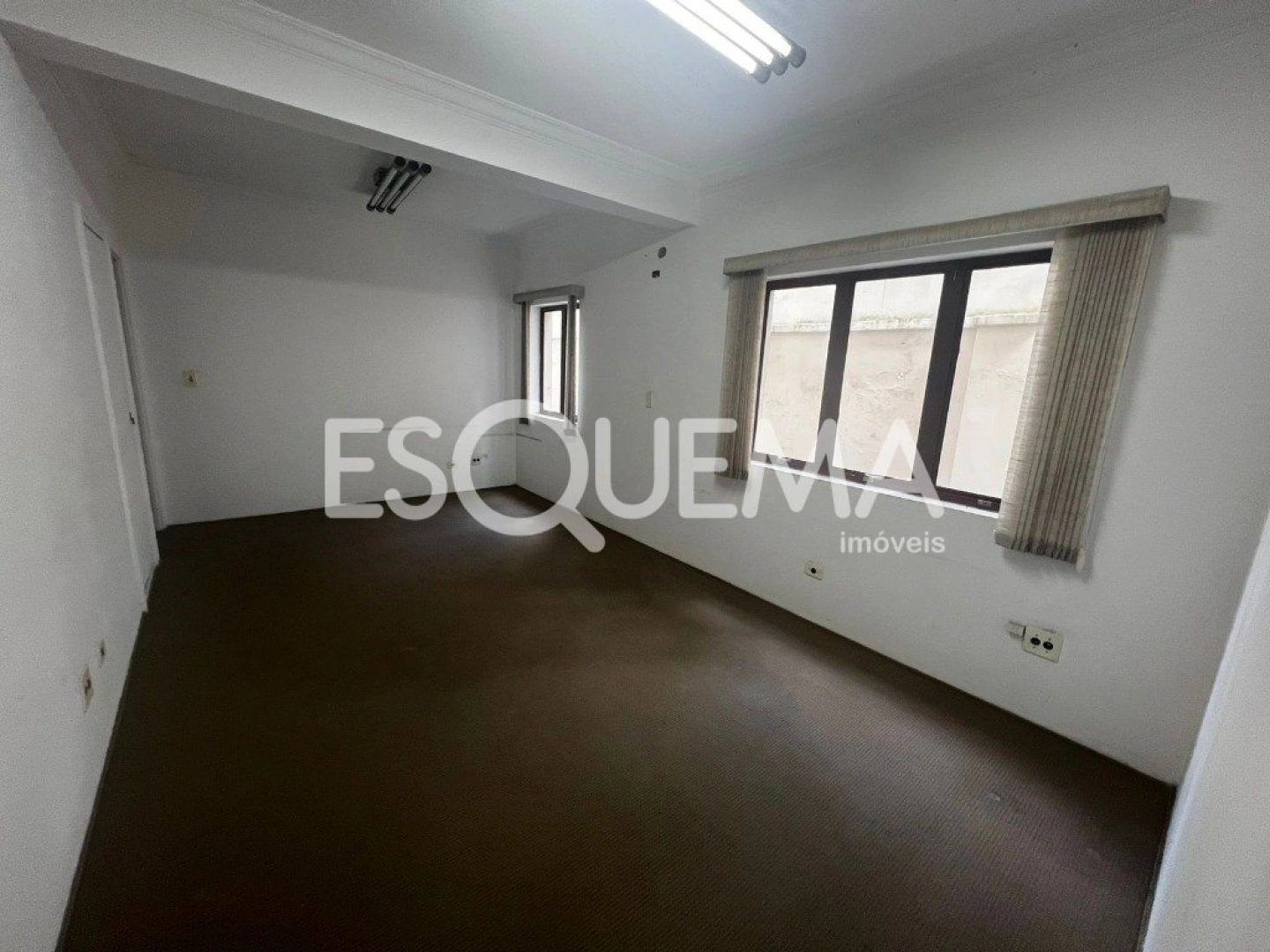Casa comercial no Jardim América - Imagem 5