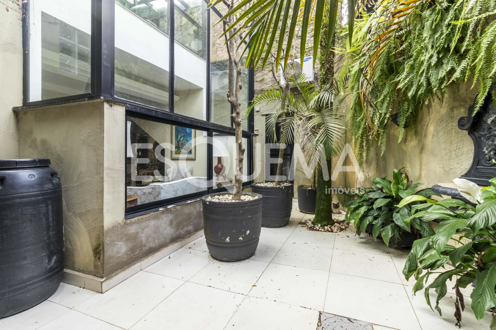 Casa em excelente localização - Imagem 12