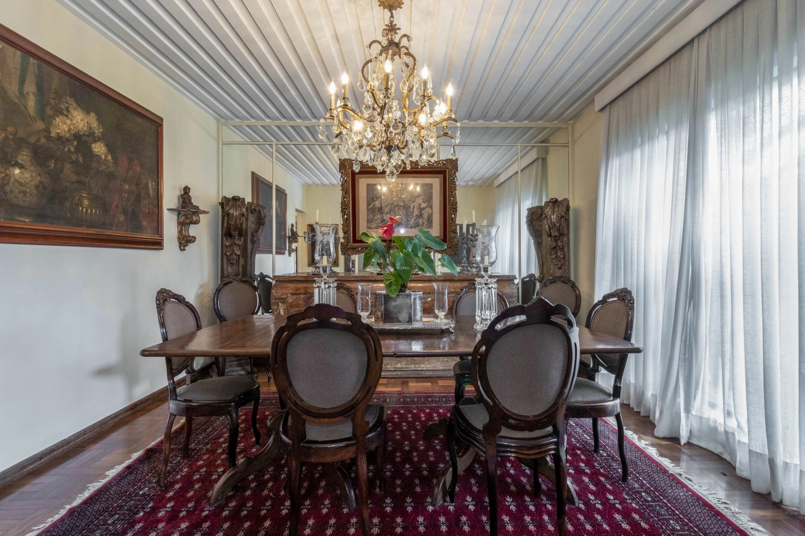 Casa em excelente localização - Imagem 7