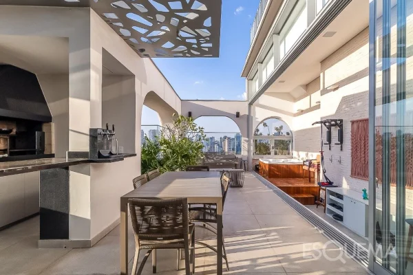 Cobertura duplex com vista deslumbrante e lazer privativo no Brooklin
