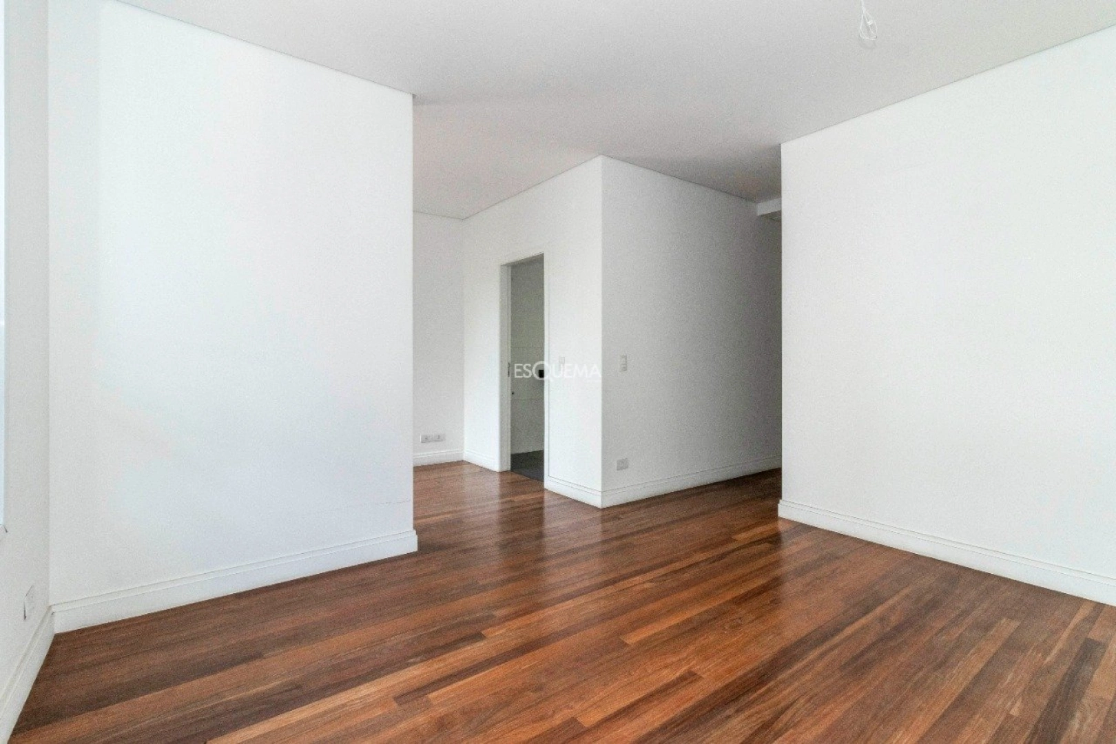 Casa nova em condomínio fechado - Imagem 11