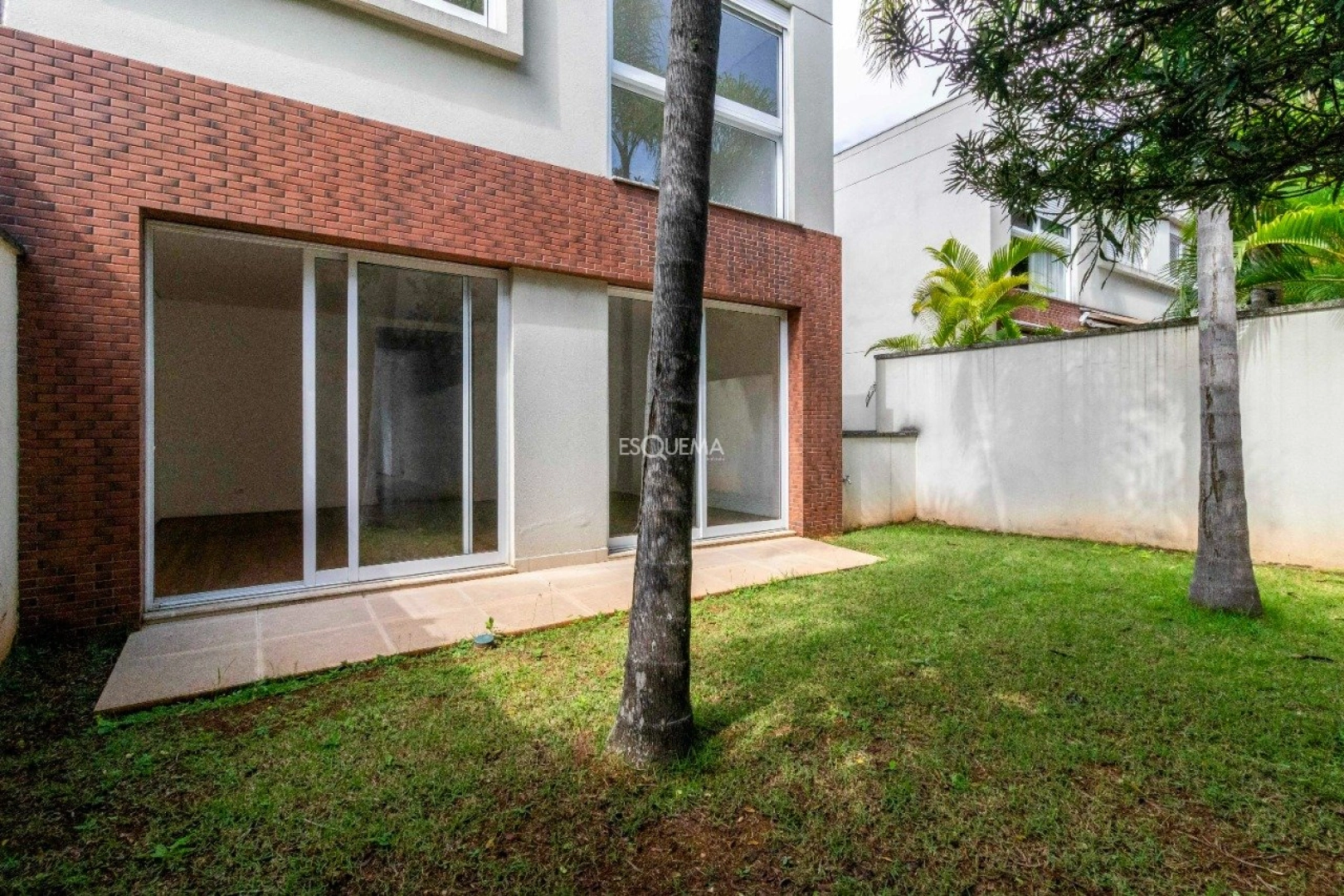 Casa nova em condomínio fechado - Imagem 2