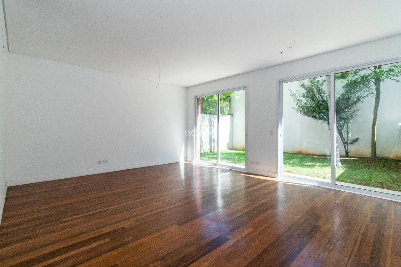 Casa nova em condomínio fechado - Imagem 3
