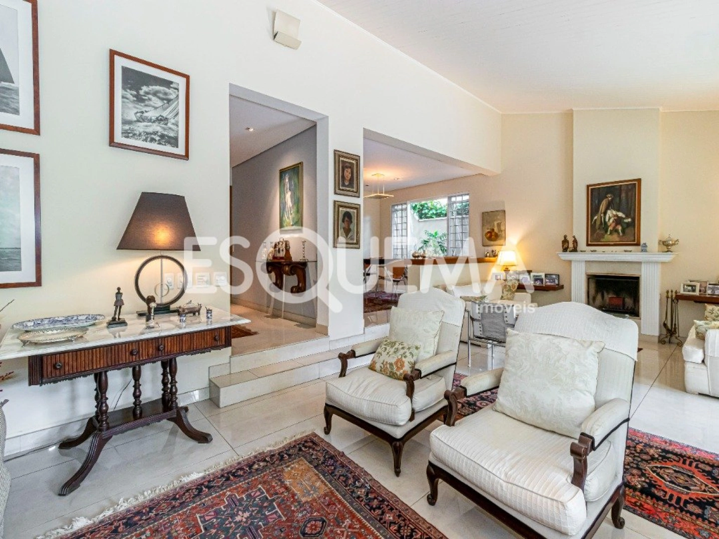 Casa elegante em rua charmosa do Cidade Jardim - Imagem 10