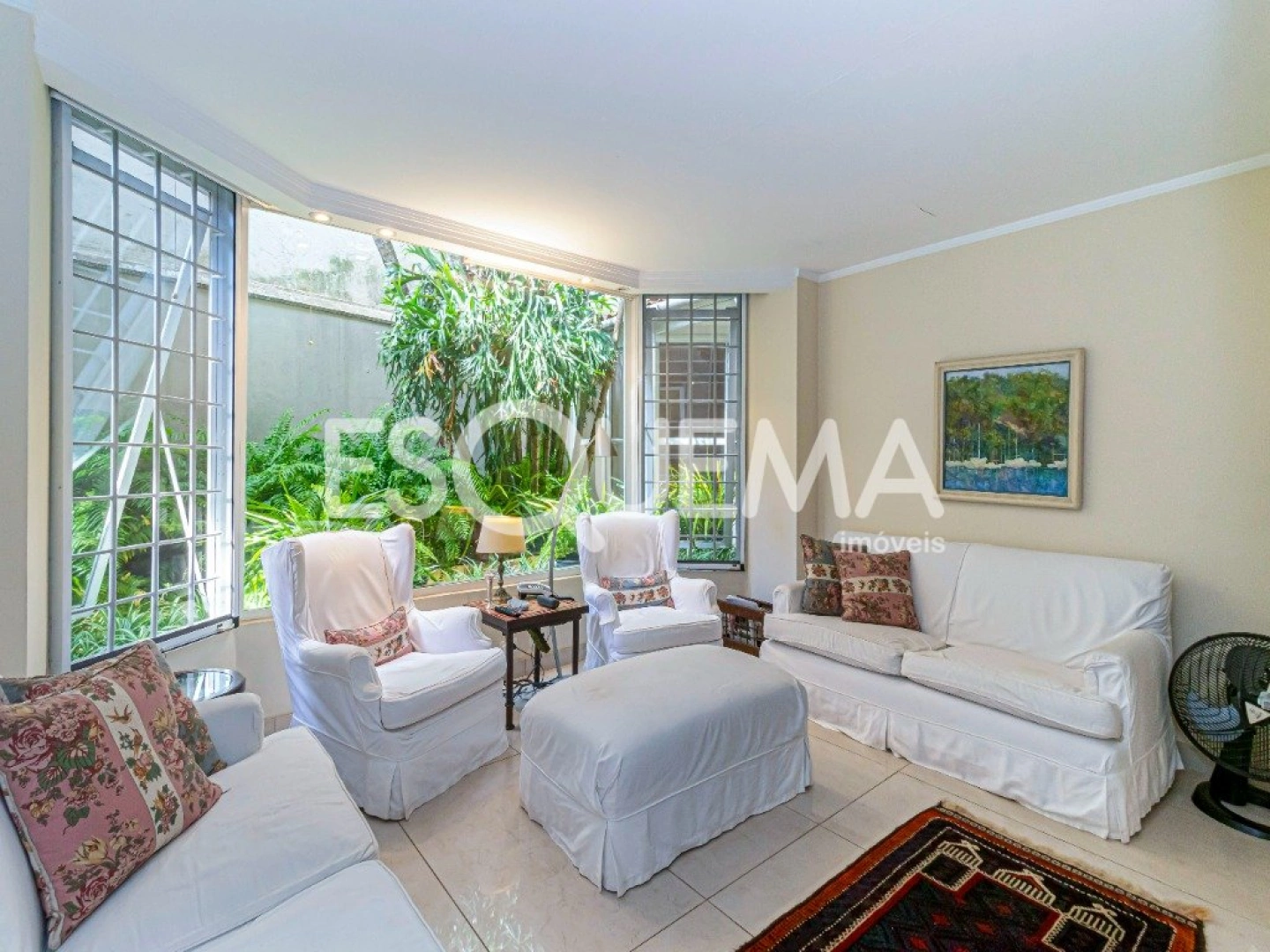 Casa elegante em rua charmosa do Cidade Jardim - Imagem 13