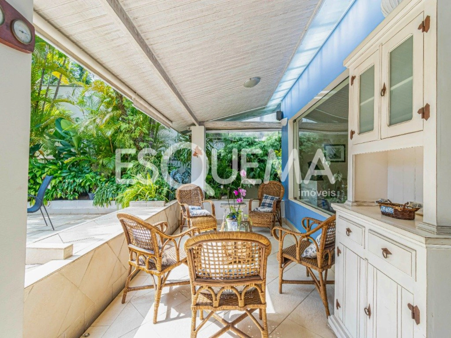 Casa elegante em rua charmosa do Cidade Jardim - Imagem 6