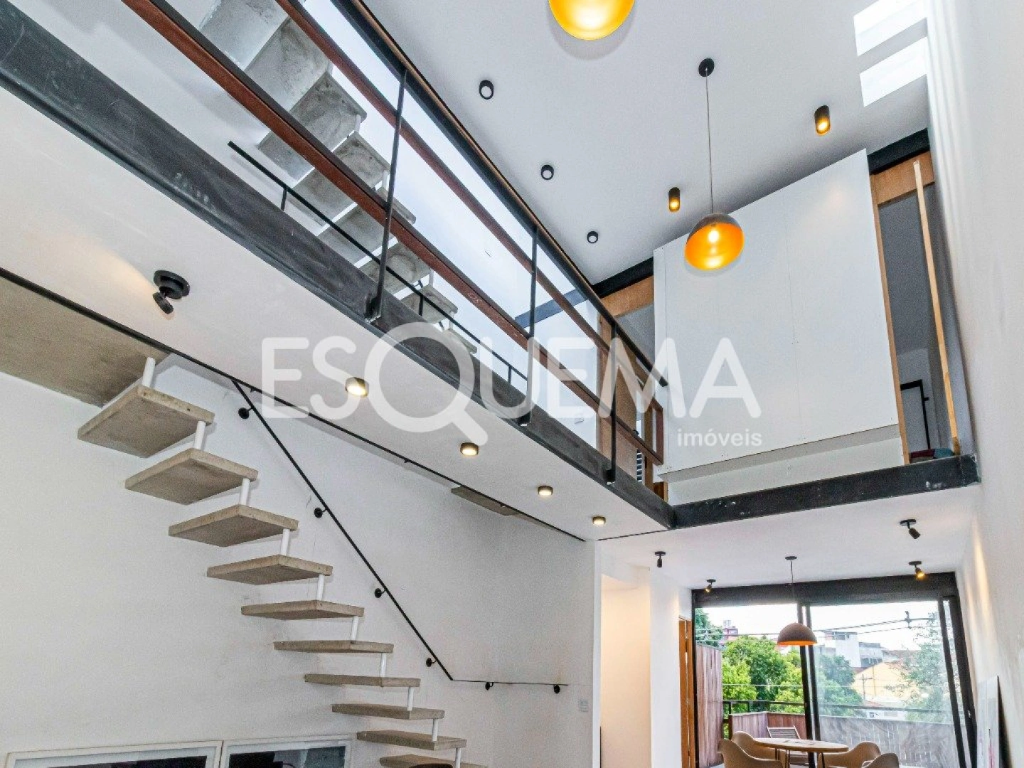 Casa recém-reformada e moderna na Vila Madalena - Imagem 11