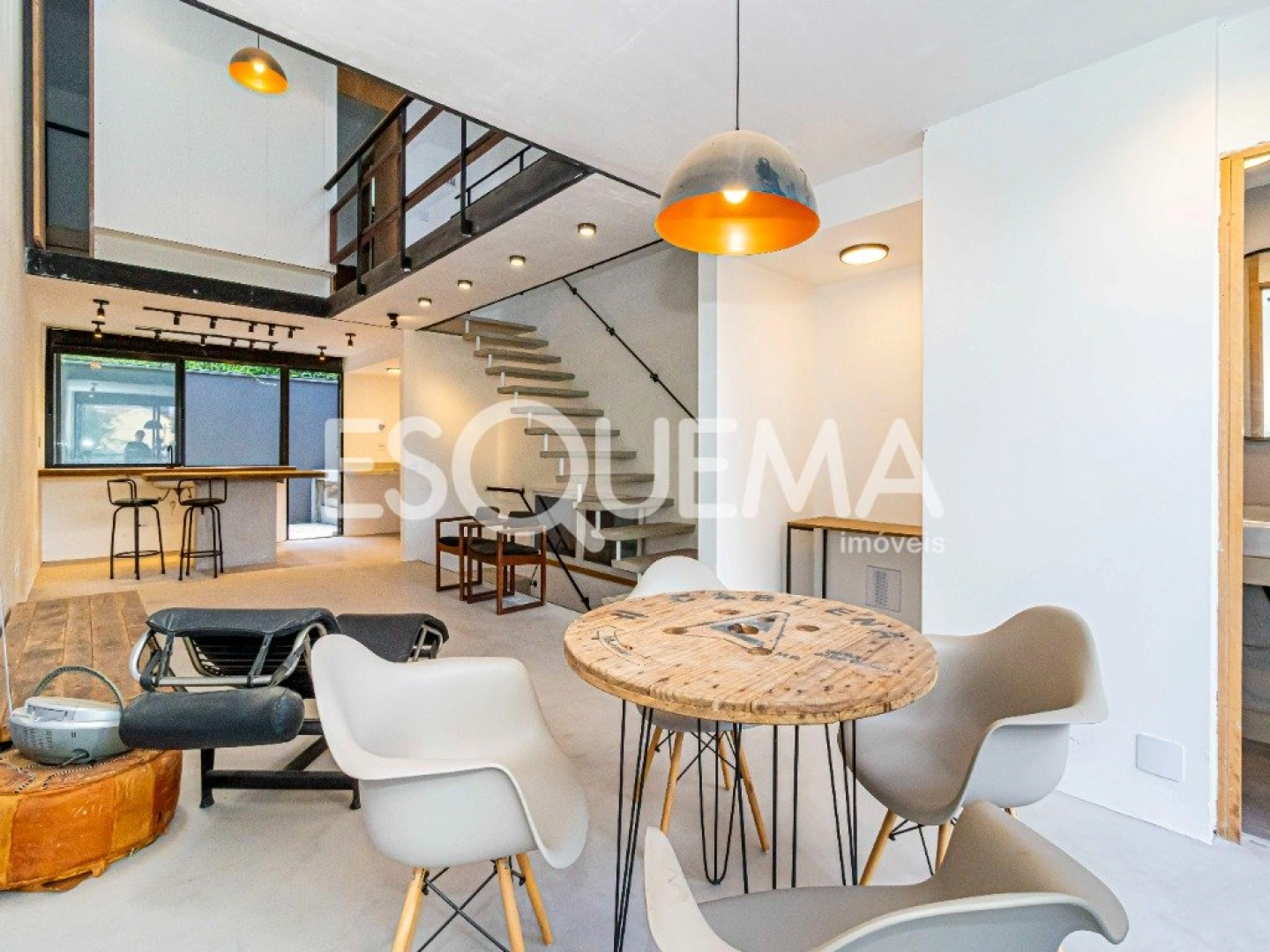 Casa recém-reformada e moderna na Vila Madalena - Imagem 1