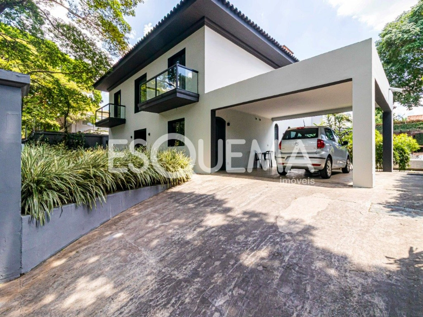 Ampla casa comercial com projeto moderno no Alto de Pinheiros - Imagem 1