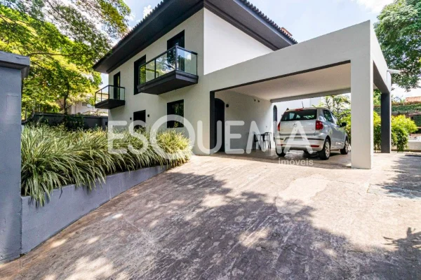 Ampla casa comercial com projeto moderno no Alto de Pinheiros