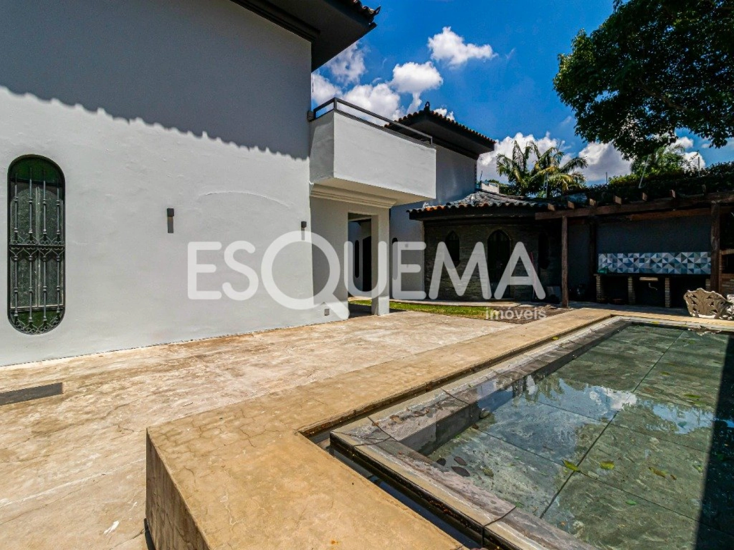 Ampla casa comercial com projeto moderno no Alto de Pinheiros - Imagem 2