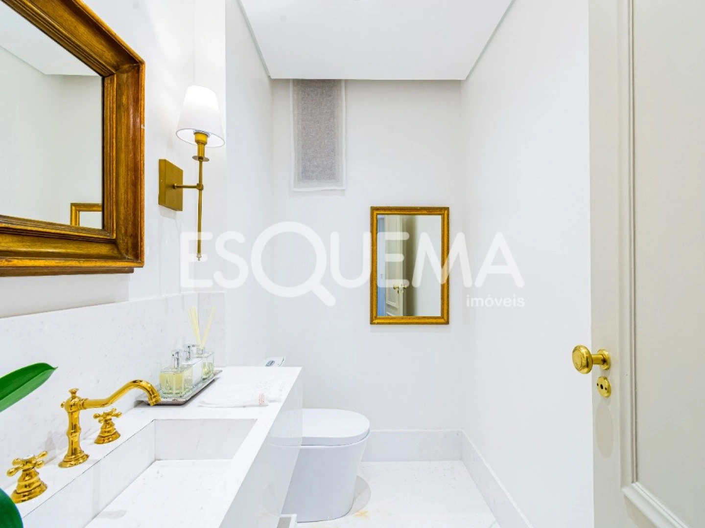 Apartamento reformado em edifício neoclássico no Jardim América - Imagem 10