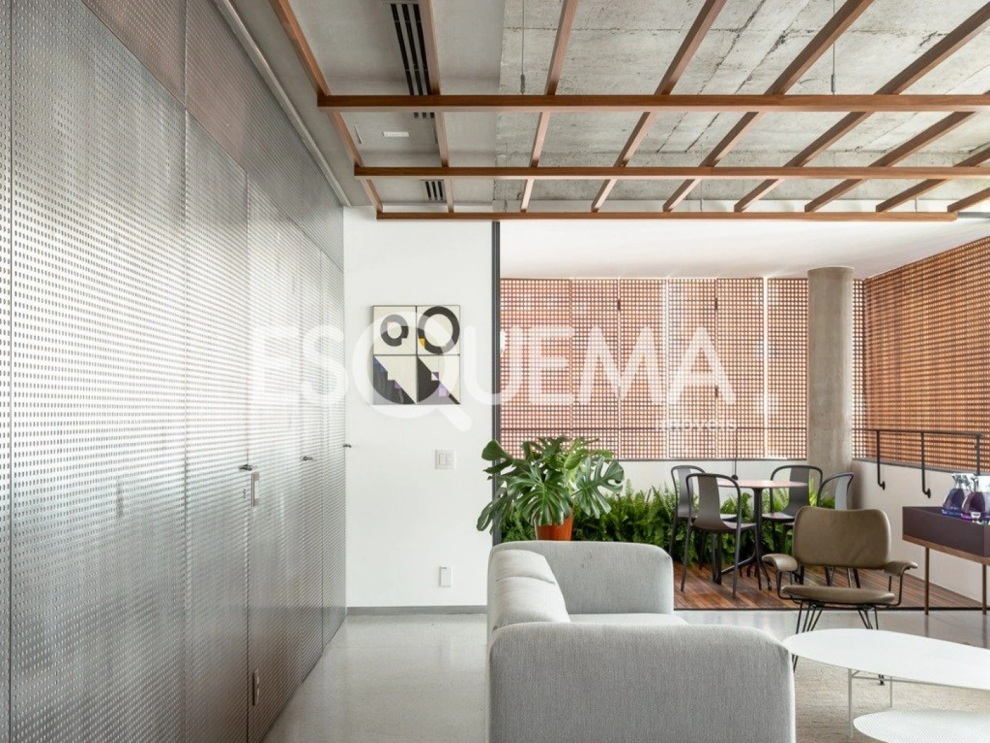 Apartamento decorado por Pascali Semerdijian em edifício com arquitetura de Marcio Kogan - Imagem 3