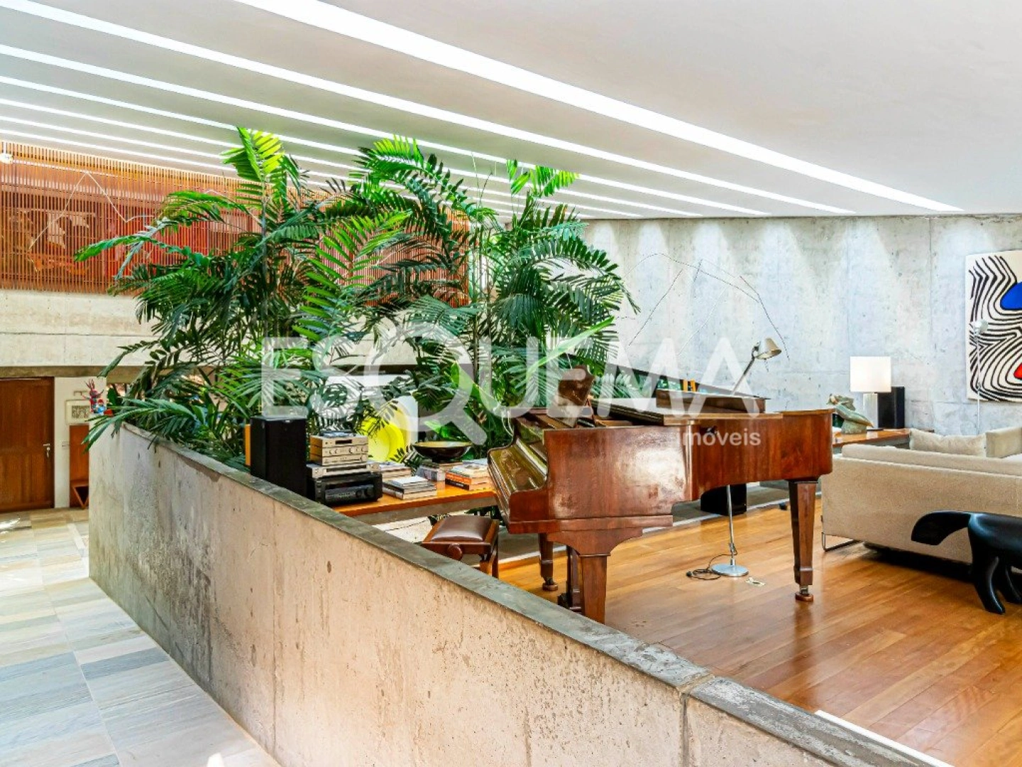 Casa icônica em Alto de Pinheiros com projeto de Diana Malzoni e paisagismo de Burle Marx - Imagem 10