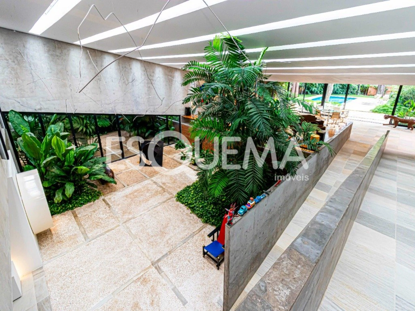 Casa icônica em Alto de Pinheiros com projeto de Diana Malzoni e paisagismo de Burle Marx - Imagem 11