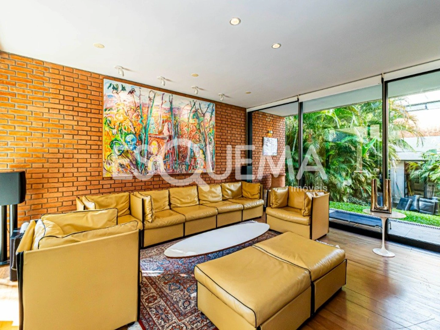 Casa icônica em Alto de Pinheiros com projeto de Diana Malzoni e paisagismo de Burle Marx - Imagem 12