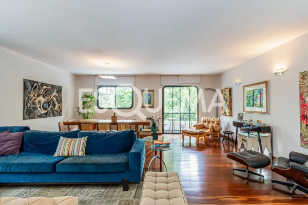 Apartamento duplex a walking distance do Clube Paulistano