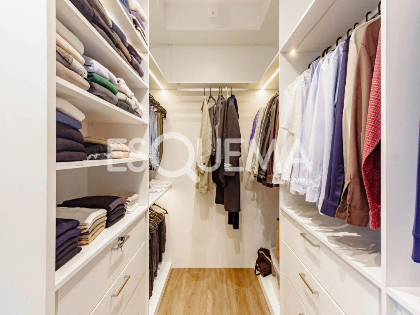 Apartamento totalmente reformado no Itaim Bibi - Imagem 14