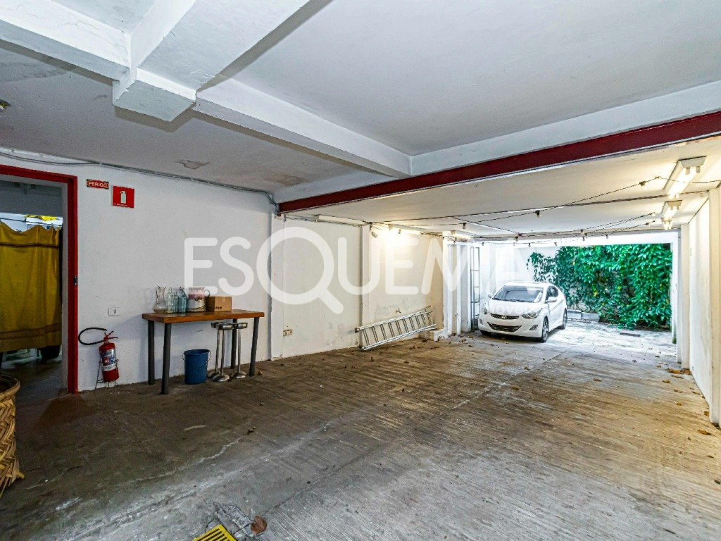 Casa comercial e residencial à venda, em zoneamento ZM - Imagem 14