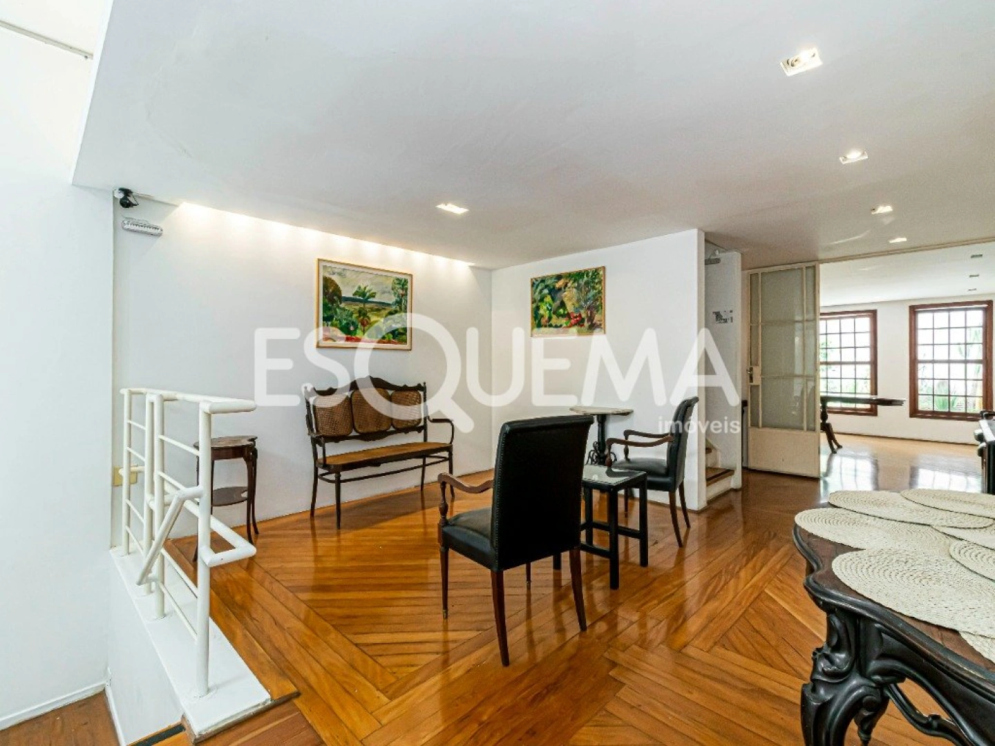 Casa comercial e residencial à venda, em zoneamento ZM - Imagem 2