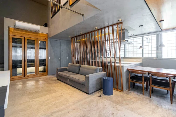 Apartamento duplex mobiliado em rua fechada com segurança