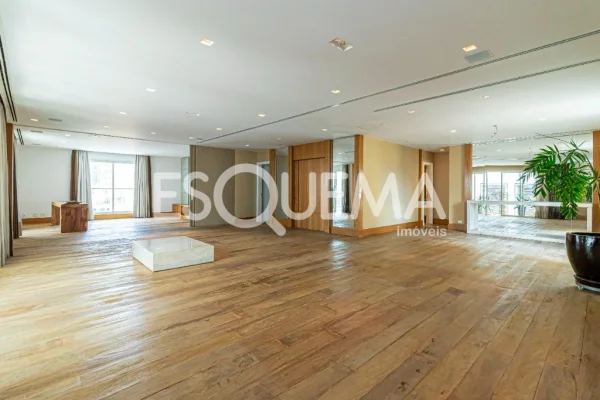 Apartamento de 460m² ao lado do Parque do Povo