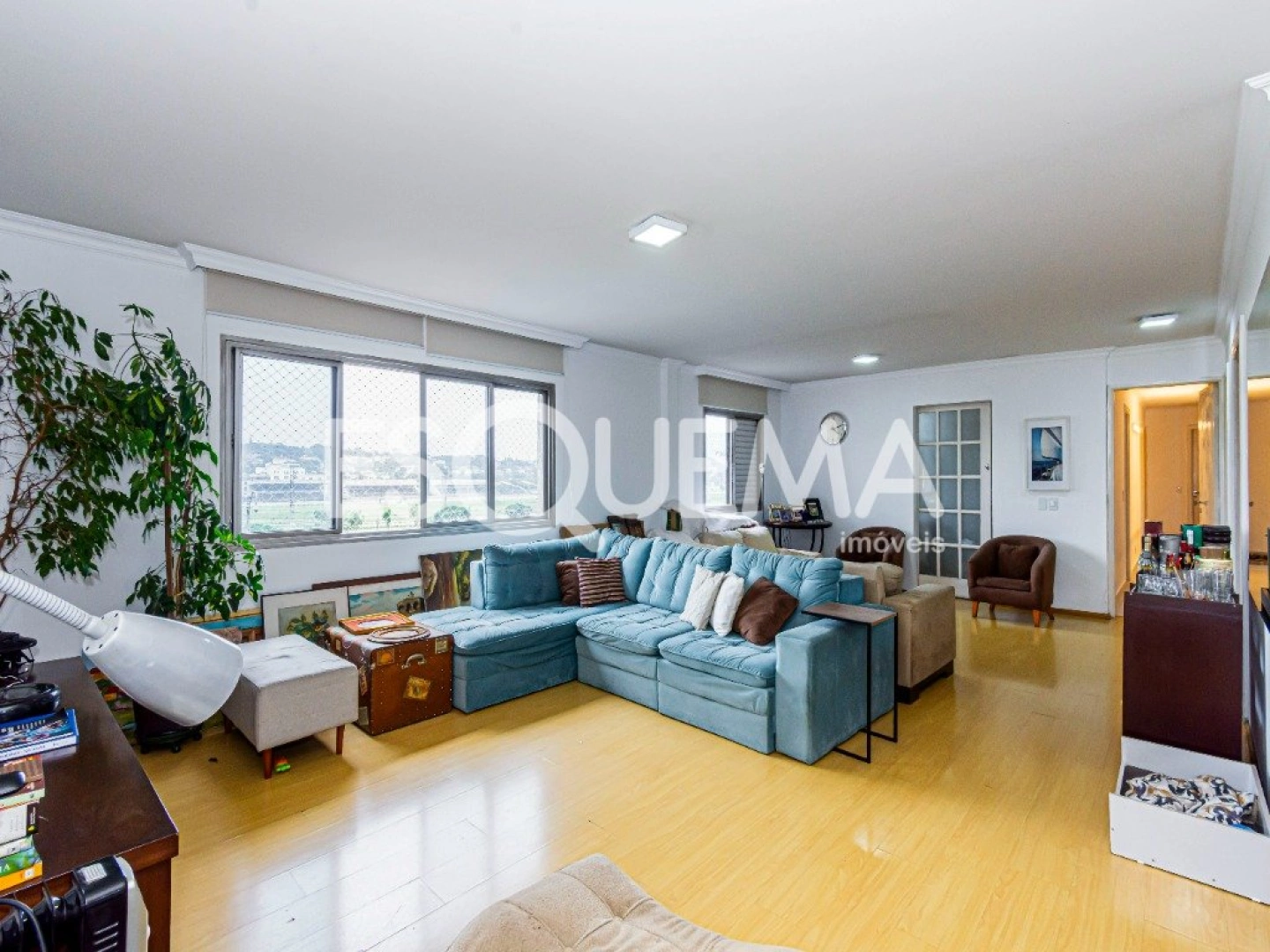 Apartamento próximo aos clubes Pinheiros e Hebraica - Imagem 1