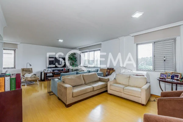 Apartamento próximo aos clubes Pinheiros e Hebraica
