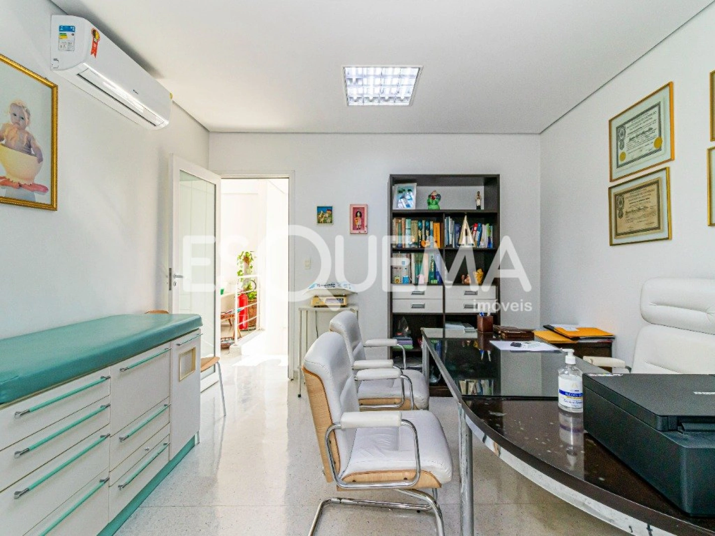Casa Comercial reformada no Jardim Paulitsa - Imagem 10