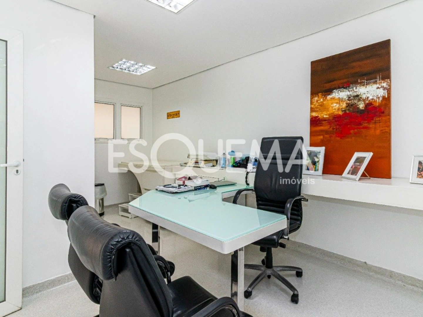 Casa Comercial reformada no Jardim Paulitsa - Imagem 5