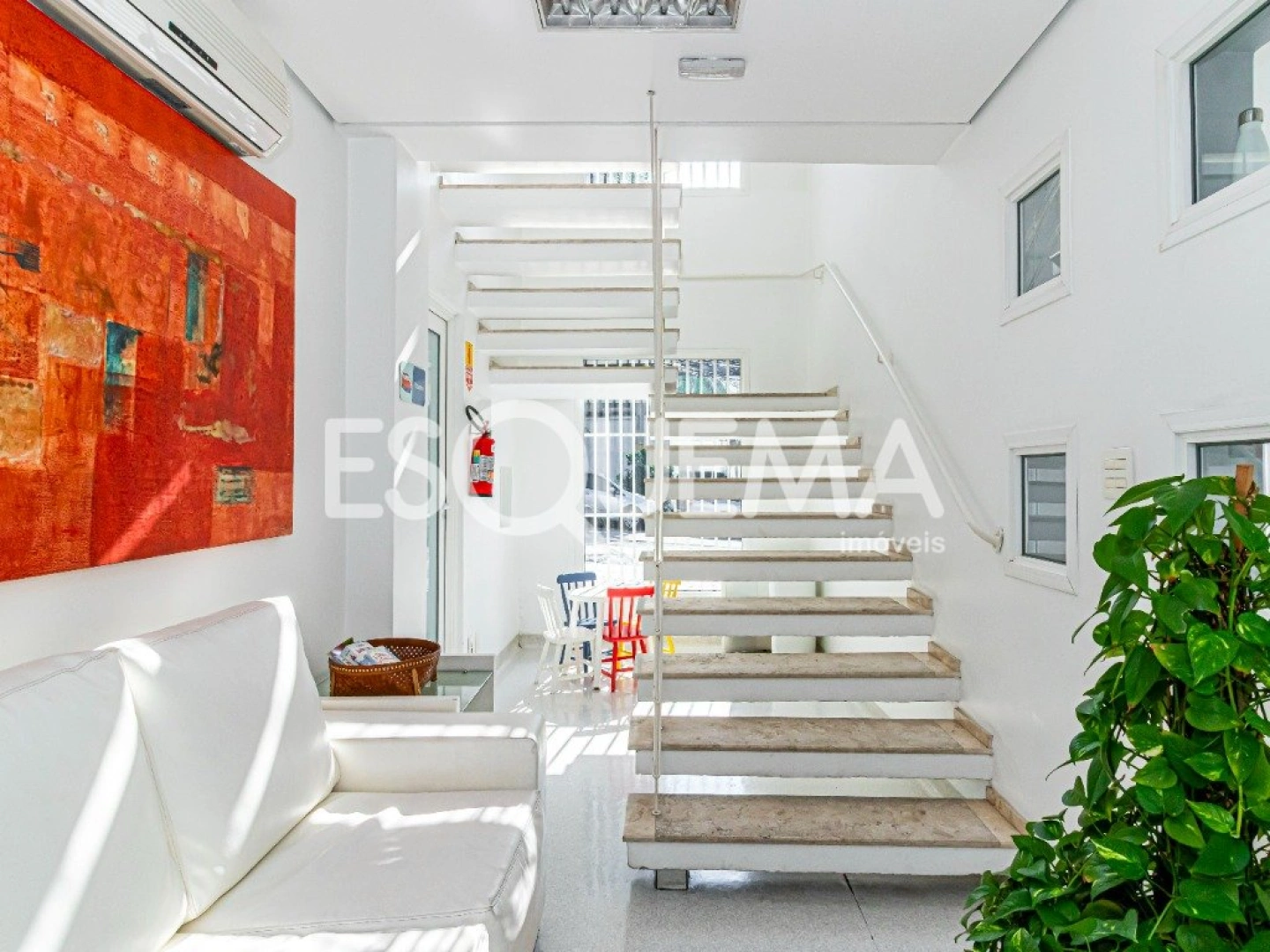 Casa Comercial reformada no Jardim Paulitsa - Imagem 8