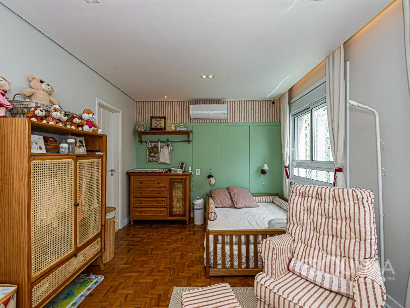 Apartamento reformado com três suítes nos Jardins - Imagem 10