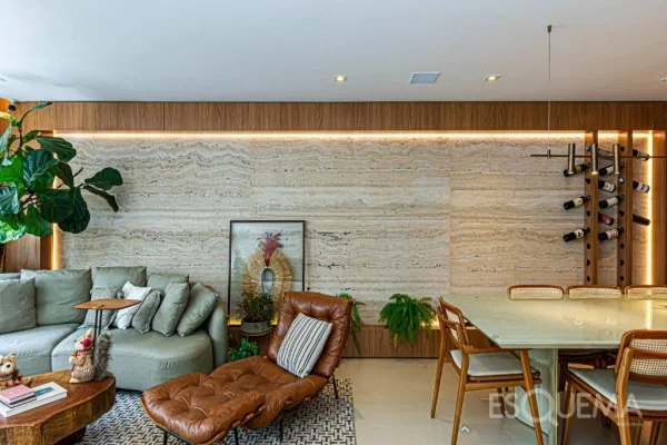Apartamento reformado com três suítes nos Jardins