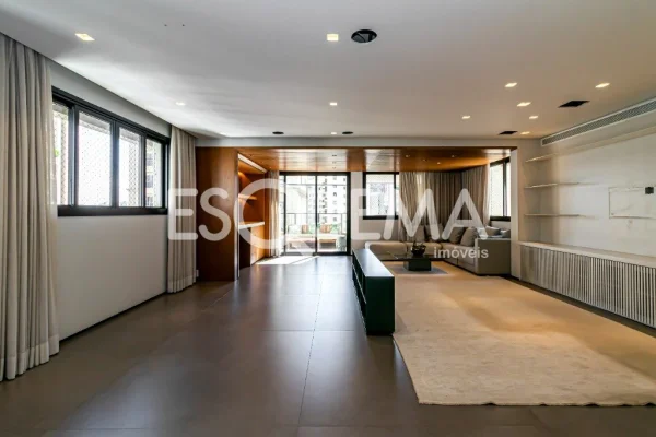 Apartamento reformado no Itaim Bibi