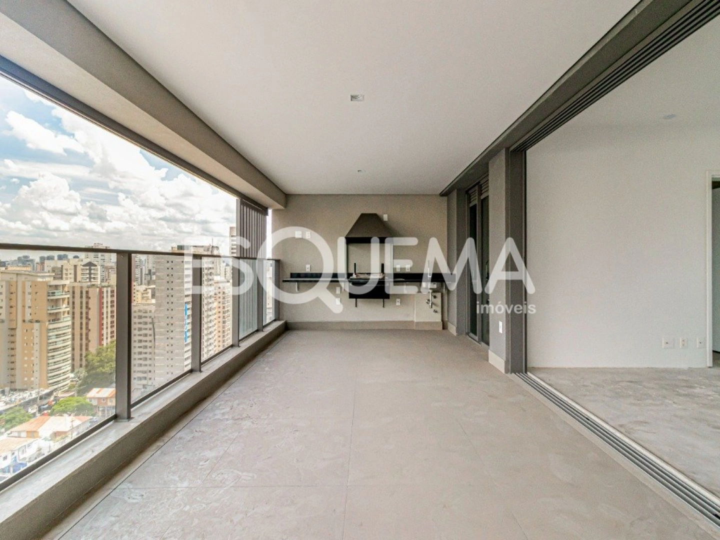 Apartamento amplo e moderno com varanda gourmet - Imagem 3