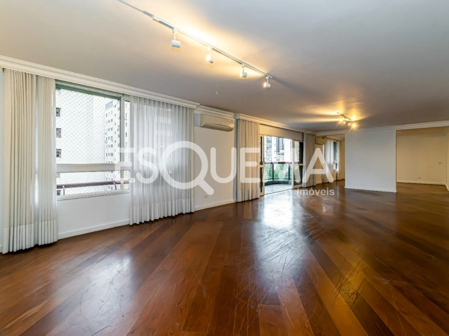 Apartamento em condomínio clube no Jardim Paulistano - Imagem 4