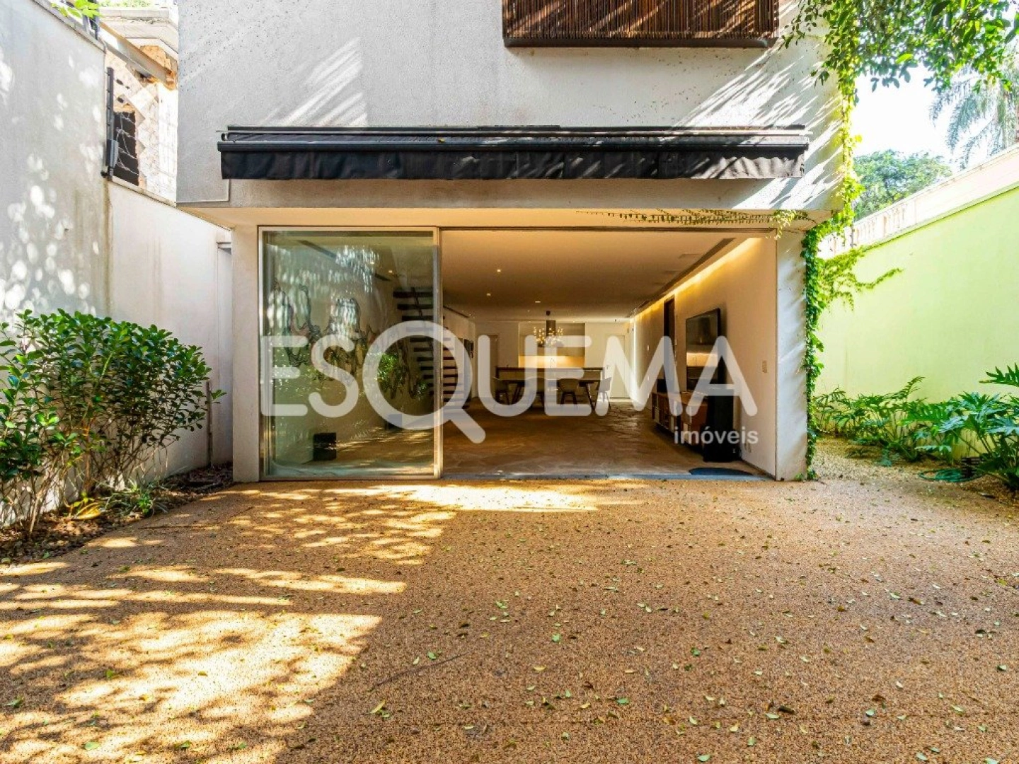 Casa com 3 suítes e rooftop com vista - Imagem 14
