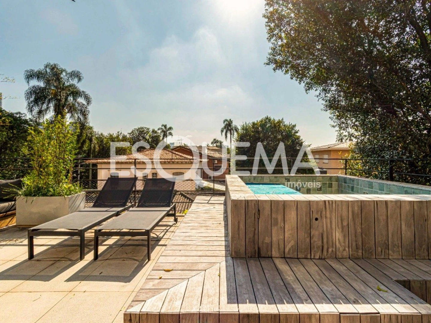 Casa com 3 suítes e rooftop com vista - Imagem 3
