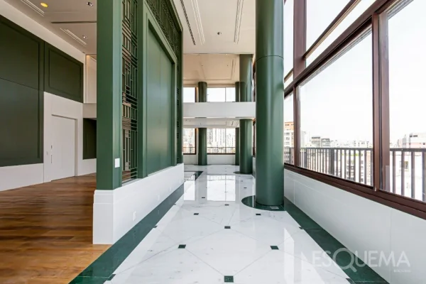 Apartamento duplex recém-reformado no melhor do Jardins