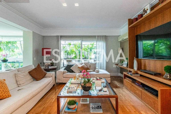 Apartamento duplex em localização privilegiada