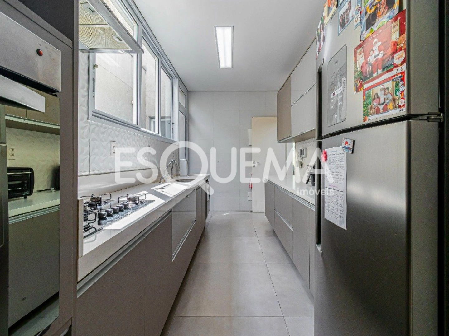 Casa com 4 suítes em região privilegiada - Imagem 7