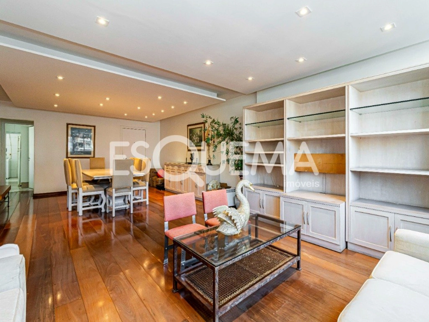 Apartamento com vista aberta em excelente localização - Imagem 2