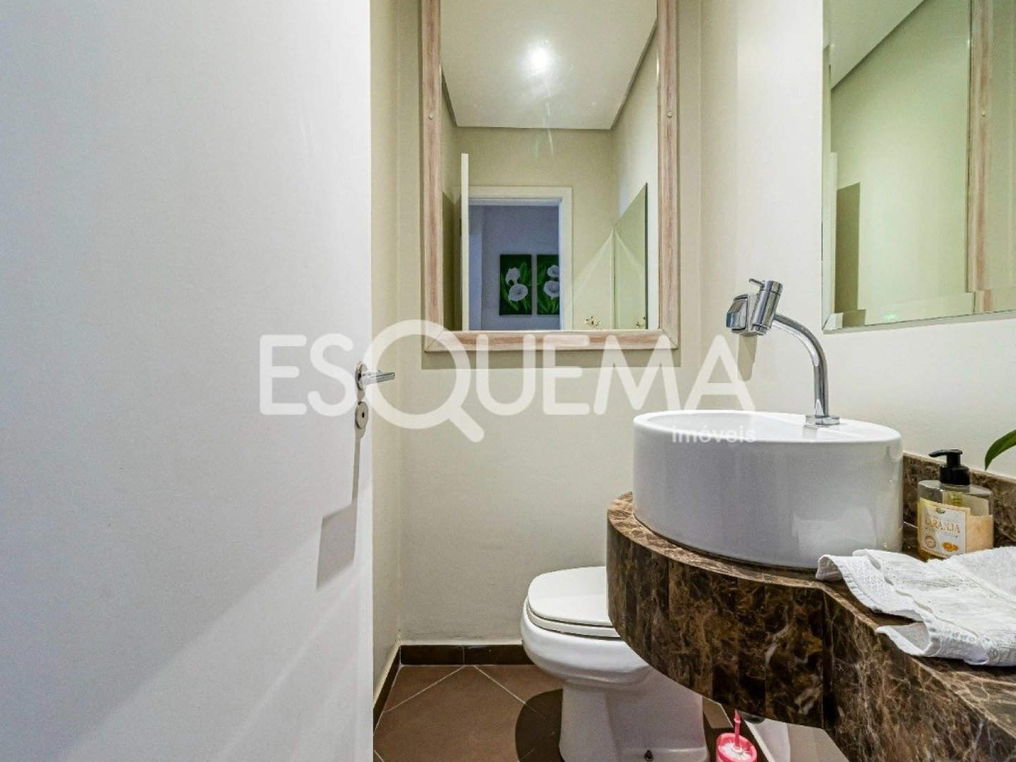 Apartamento com vista aberta em excelente localização - Imagem 5