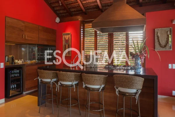 Casa com projeto assinado por Ricardo Salem em Outeiro das Brisas