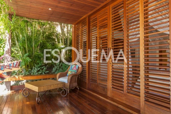 Casa com projeto assinado por Ricardo Salem em Outeiro das Brisas