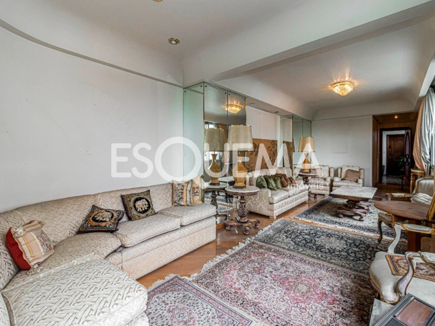 Apartamento para reforma em ótima localização - Imagem 2